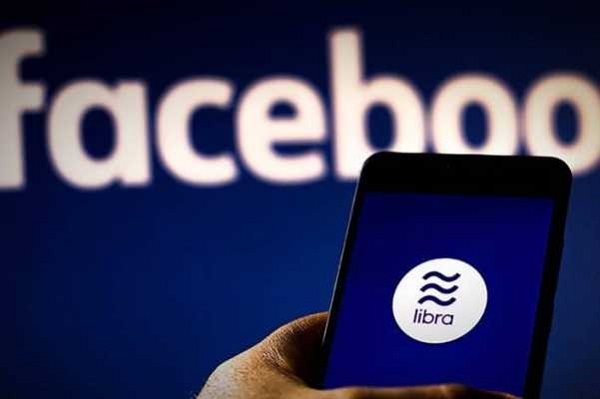 Chịu nhiều sức ép, Facebook cân nhắc điều chỉnh dự án tiền ảo Libra