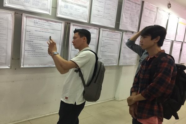 Thị trường lao động 'đóng băng' vì Covid-19