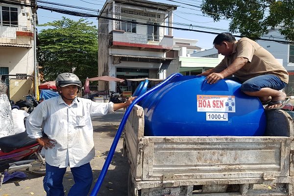 Công ty cấp nước Bến Tre xin lỗi vì cấp ‘nước mặn’ cho dân sử dụng