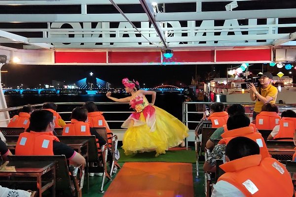 Du lịch Đà Nẵng 'chạy máy' lại hậu Covid-19