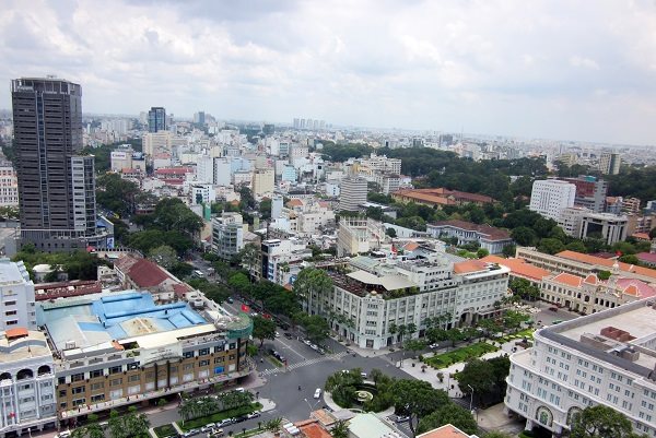 Siết phân lô bán nền, đừng 'không quản được thì cấm'