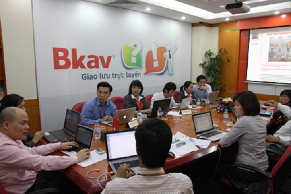 Bkav làm điện thoại giá rẻ sau khi không thành công ở phân khúc cao cấp