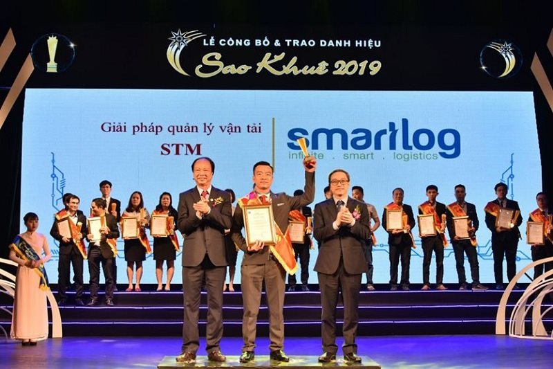 Smartlog đạt danh hiệu Sao Khuê 2 năm liên tiếp cho phần mềm quản lý logistics Smartlog đạt danh hiệu Sao Khuê 2 năm liên tiếp cho phần mềm quản lý logistics