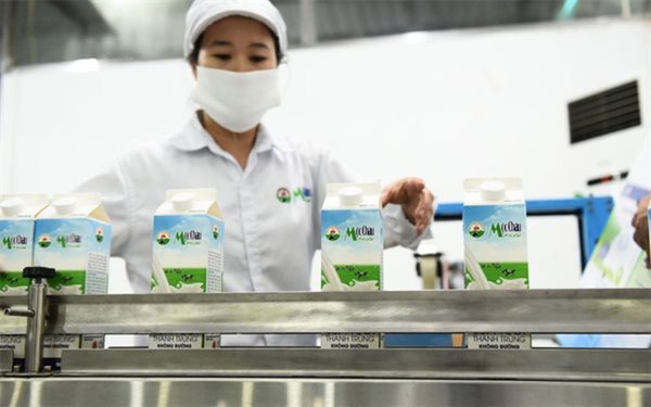 Những thương hiệu ‘già cỗi’ lột xác dưới tay ông lớn như thế nào?