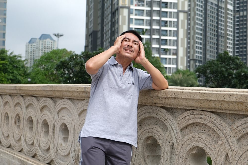 'Xây xẩm chóng mặt, tê yếu tay chân' sau 50 tuổi nguy hiểm gấp bội thời trẻ