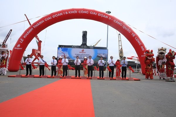 'Bầu Thắng' khởi công giai đoạn 2 dự án cảng quốc tế 10.000 tỉ đồng
