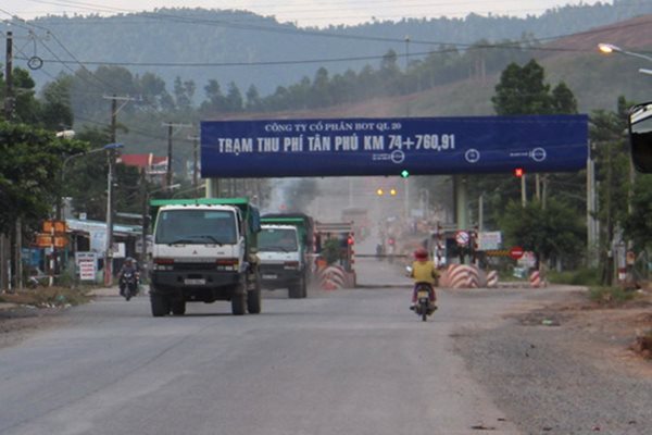 Tạm dừng thu phí quốc lộ 20 lên Đà Lạt