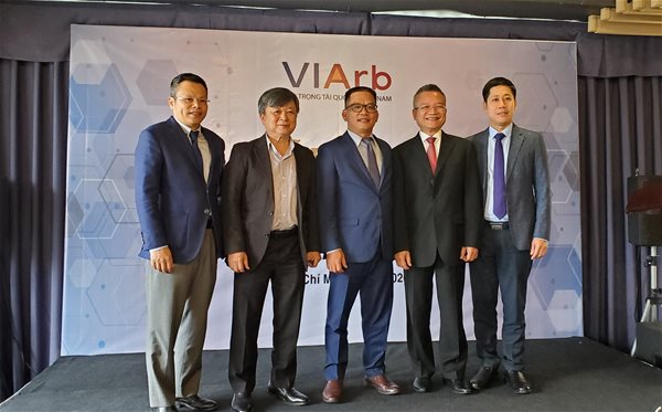 Ra mắt viện đào tạo trọng tài thương mại quốc tế tại Việt Nam