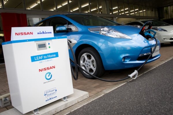 Nissan thử nghiệm sử dụng xe điện để thiết lập ‘nhà máy điện ảo’
