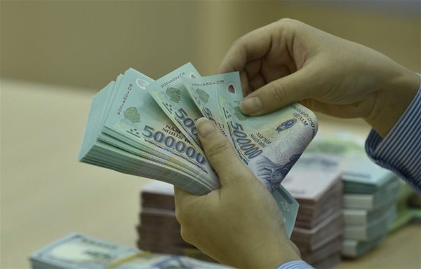 Thách thức từ làn sóng công ty cho vay ngang hàng Trung Quốc tràn vào Việt Nam Thách thức từ làn sóng công ty cho vay ngang hàng Trung Quốc tràn vào Việt Nam