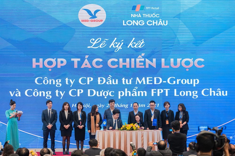 Nhà thuốc FPT Long Châu hợp tác chiến lược với MED Group