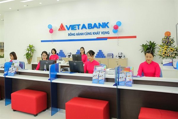 'Tay trong' ở VietABank đã giúp 'siêu lừa' chiếm đoạt hơn 273 tỉ đồng như thế nào?