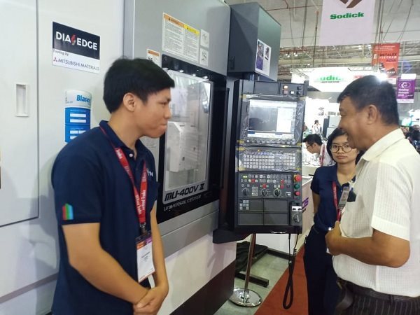 Doanh nghiệp nhỏ và vừa tiếp cận AI như thế nào?