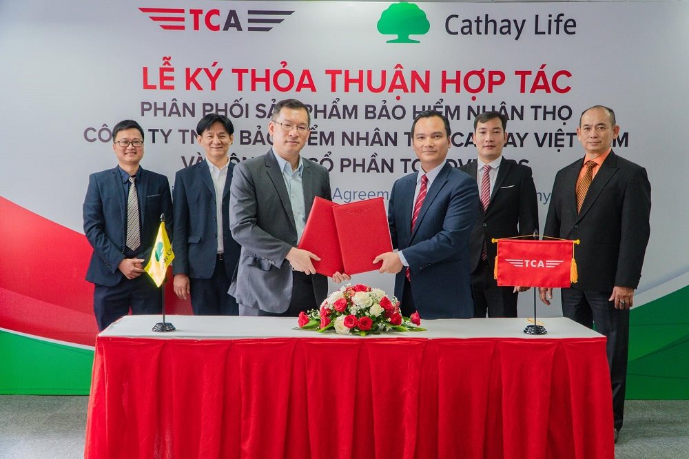 Lễ ký kết thỏa thuận hợp tác và phân phối sản phẩm bảo hiểm nhân thọ Cathay Life Việt Nam và TCA