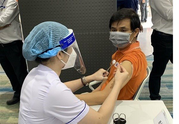 TPHCM đặt mục tiêu 2/3 dân số được tiêm vaccine đến cuối năm