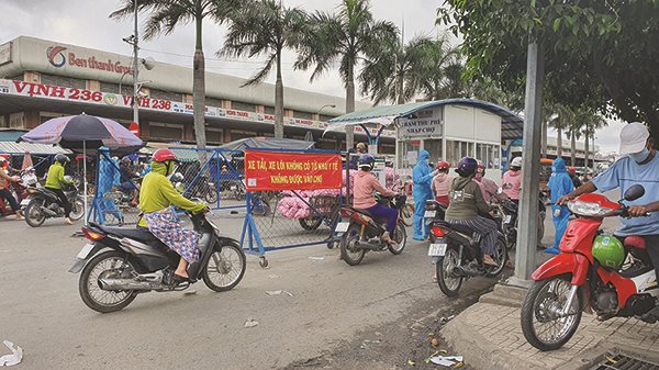 Quyết định bước ra đường