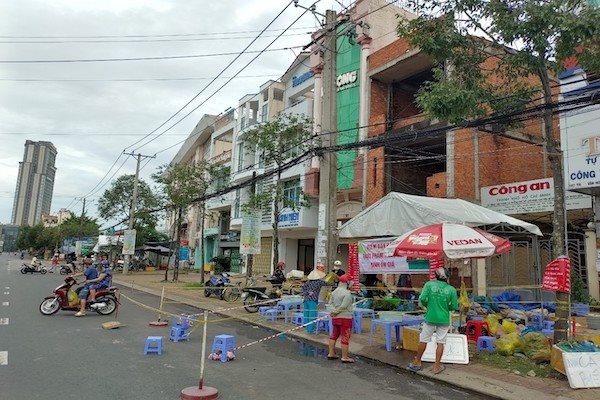 Cần Thơ: 34 điểm bán hàng ‘mang chợ ra phố’ đáp ứng yêu cầu phòng chống Covid-19