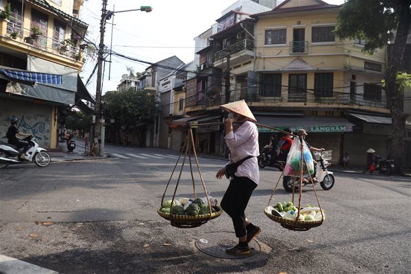 Không nên tạo gánh nặng chi phí cho người dân, doanh nghiệp trong dịch Covid-19