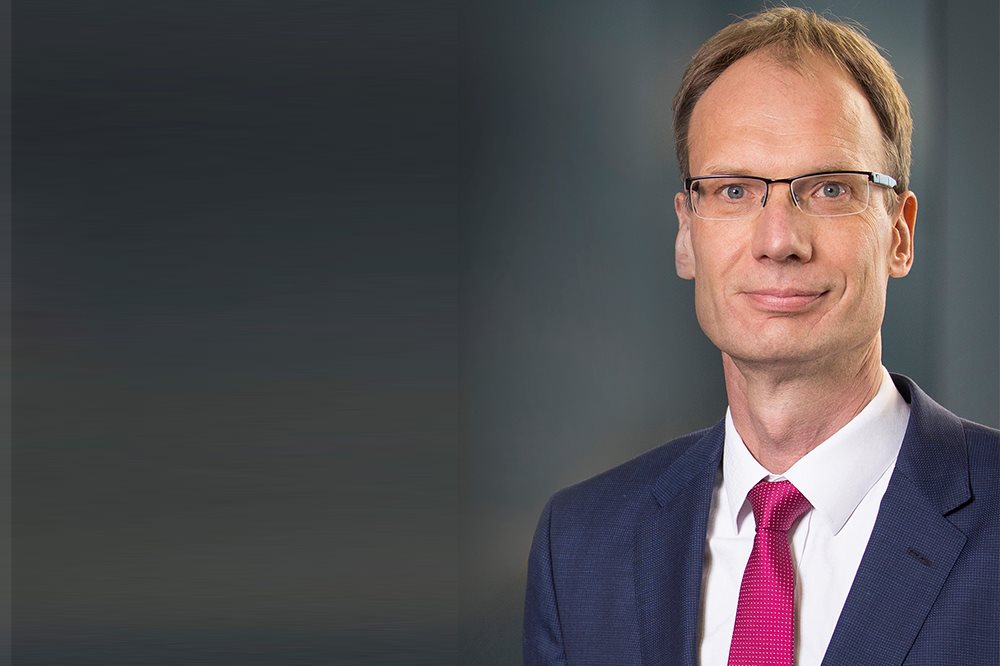 Vingroup bổ nhiệm nguyên Phó Chủ tịch Volkswagen Mỹ - ông Michael Lohscheller làm Tổng giám đốc VinFast toàn cầu
