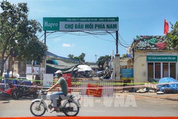 Nhiều chợ, siêu thị tại Hà Nội tạm dừng hoạt động để phòng chống dịch