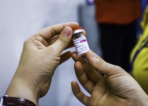 Tiếp tục ưu tiên cấp vaccine phòng Covid-19 cho TPHCM và các tỉnh phía Nam