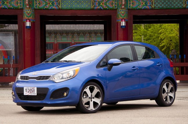 Kia Rio 2012: Đối thủ mới ở dòng subcompact