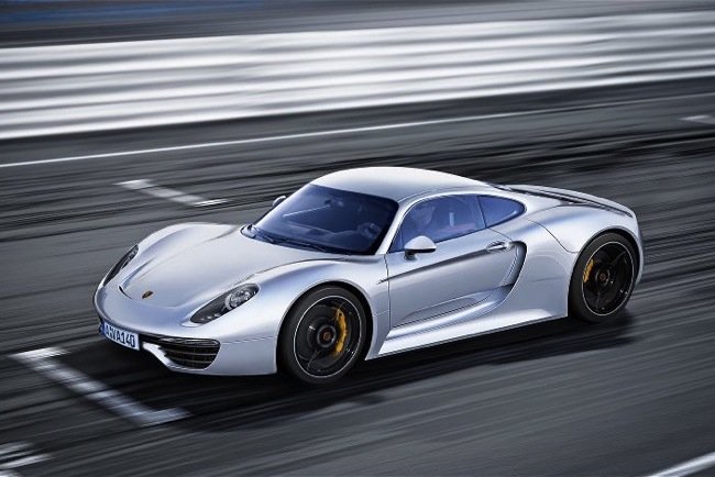 Porsche 960: Đối thủ thực sự của Ferrari 458 Italia