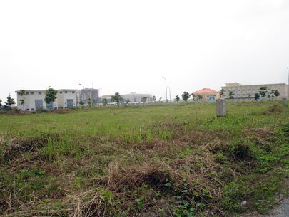 Có hầm Thủ Thiêm, bất động sản Đông Sài Gòn vẫn ‘bất động’