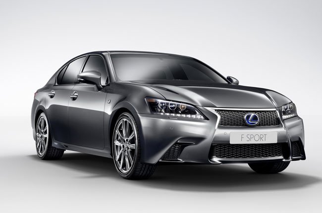 Lexus giới thiệu GS 250 và “tin đồn” GS V10