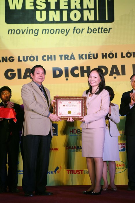 Western Union lập kỷ lục Việt Nam