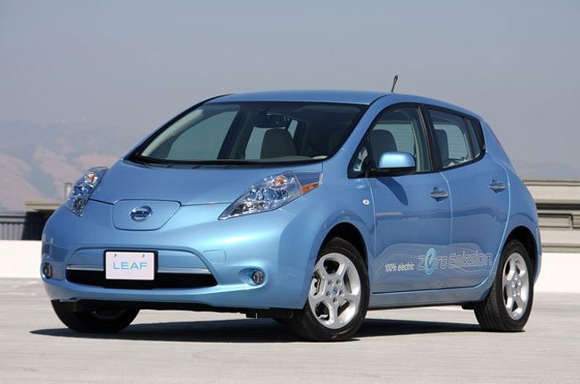 Nissan Leaf đoạt giải thưởng “Mẫu xe của năm” tại Nhật