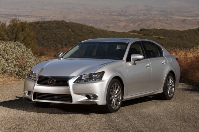 Lexus GS 2013: Đa dạng lựa chọn cho một chiếc sedan hạng sang