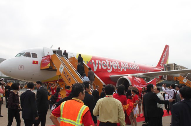 VietJet Air lên kế hoạch chở 700.000 khách năm 2012