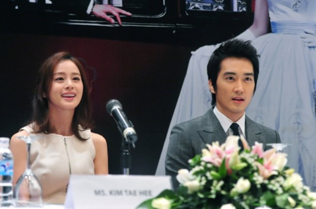 Song Seung Hun và Kim Tae Hee tới Việt Nam