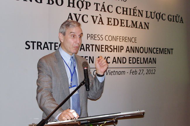 Edelman (Mỹ) mua cổ phần AVC