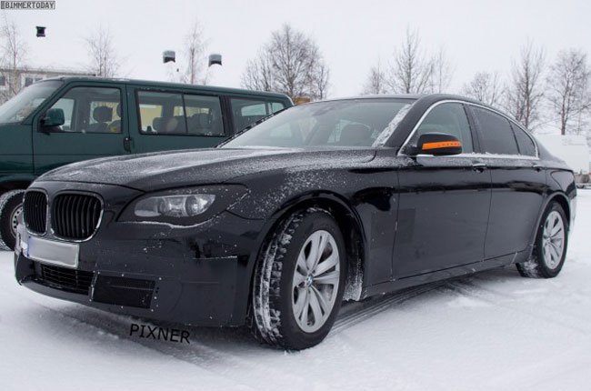 BMW 7 series sử dụng hệ thống iDrive hoàn toàn mới