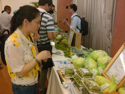 Rau Đà Lạt được chứng nhận nhãn hiệu độc quyền