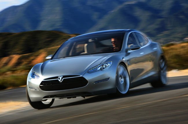 Tesla S – siêu xe trong phân khúc xe điện