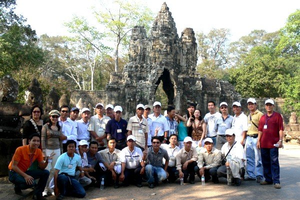 Tour đi Campuchia bằng máy bay