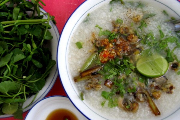 Cháo ốc gạo - đặc sản miền Tây