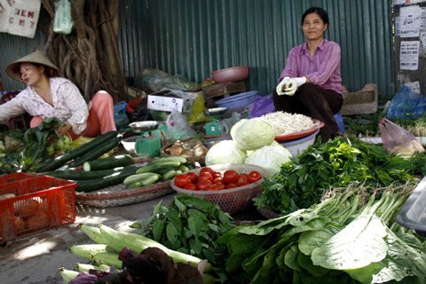 Rủi ro vĩ mô vẫn còn thách thức