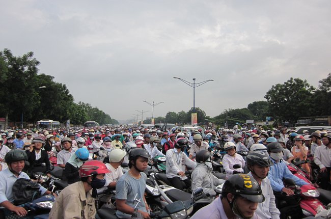 Đất dành cho giao thông tăng không kịp với nhu cầu