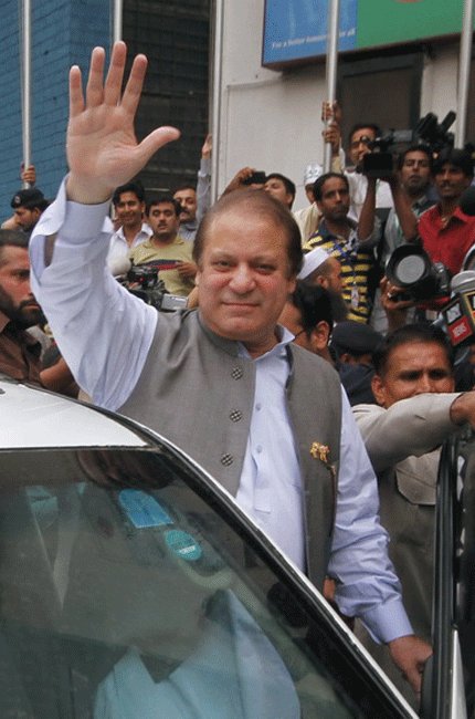 Cựu Thủ tướng Pakistan Nawaz Sharif thắng cử
