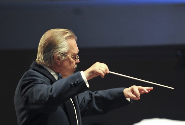 Đêm hòa nhạc với nhạc trưởng Jan Stulen