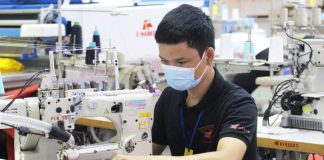 Một loạt doanh nghiệp 'ngấm đòn' sụt giảm đơn hàng