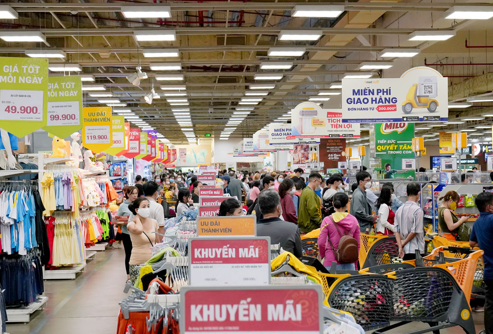 Chủ tịch Thaco đặt mục tiêu 20 siêu thị Emart và doanh thu 1 tỉ đô la Mỹ trong 5 năm tới - Tạp chí Kinh tế Sài Gòn