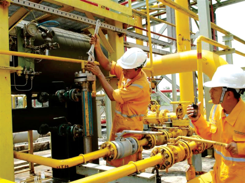 PVGas Trading giảm giao hàng do khí hóa lỏng từ Trung Đông gián đoạn