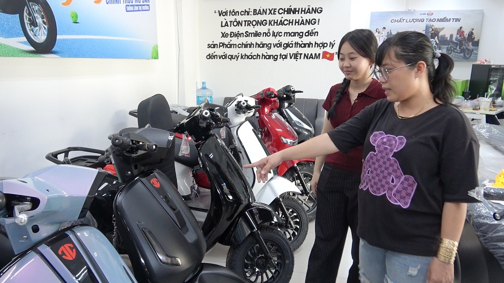 TPHCM muốn giảm xe xăng, xe điện trở thành lựa chọn đáng chú ý