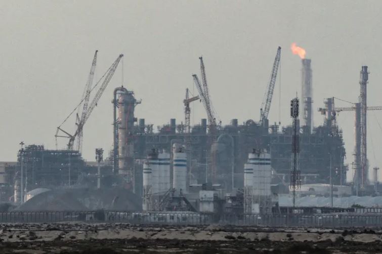 Giá khí đốt tăng vọt khi Qatar đóng cửa nhà máy LNG lớn nhất thế giới